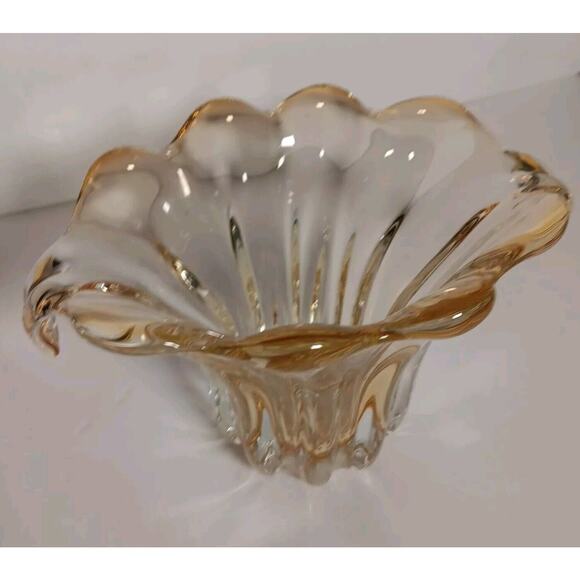 Vintage Ribbed Amber Art Glass Vase Drip Waterfall Tulip Container 6"H - Picture 3 of 10